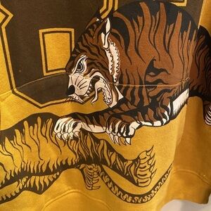 Blind Rooster Tiger Wraparound Graphic Sweatshirt Hoodie Mustard Yellow LARGE